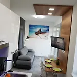 Lakefive Apartamento *